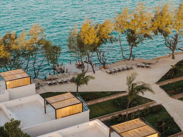 Click to view larger Johari Beach Resort photo 3